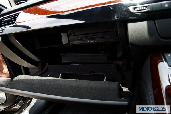 Audi A8L 4.2 TDI review India (90)