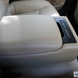 Hyundai elantra Fluidic India review