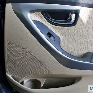 Hyundai elantra Fluidic India review