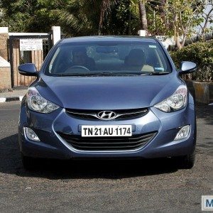 Hyundai elantra Fluidic India review