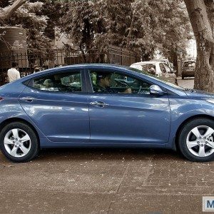 Hyundai elantra Fluidic India review