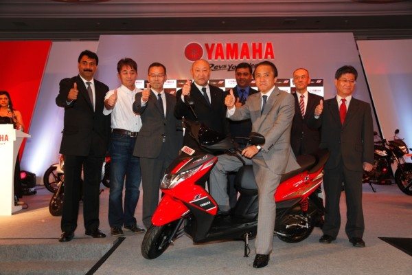 Mr. Hiroyuki Yanagi, President and CEO, Yamaha Motor Co. Japan, along with top officials of india Management and the Sales and Marketing Team in India during the launch of