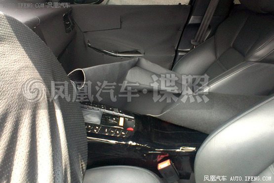 Porsche-Macan-pics-6