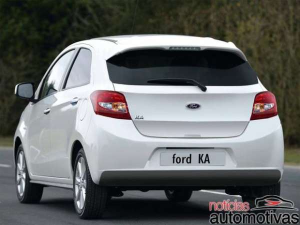 2015-ford-figo-pics-2