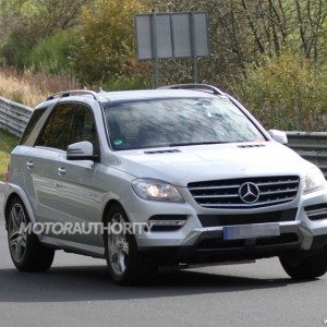 mercedes benz mlc class pics launch