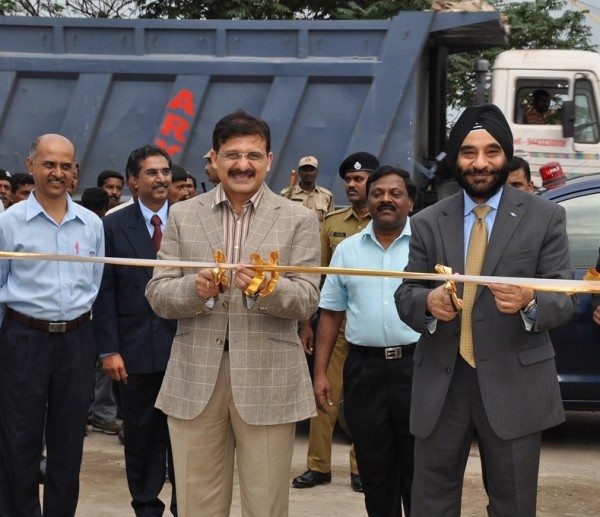 Atulya Misra Chairman Chennai Port Trust and Joginder Singh president and managing director Ford India jointly inaugurate Ford Indias first dedi[1]