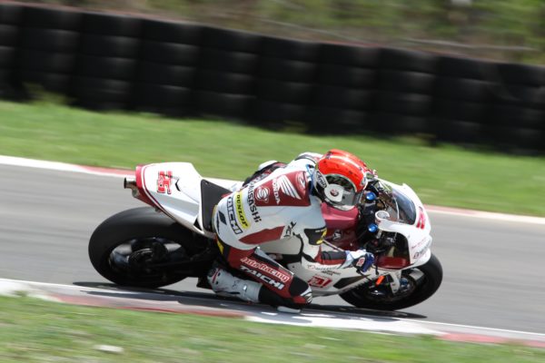 Azlan Shah in action during the SuperSports 600cc qualifying 3