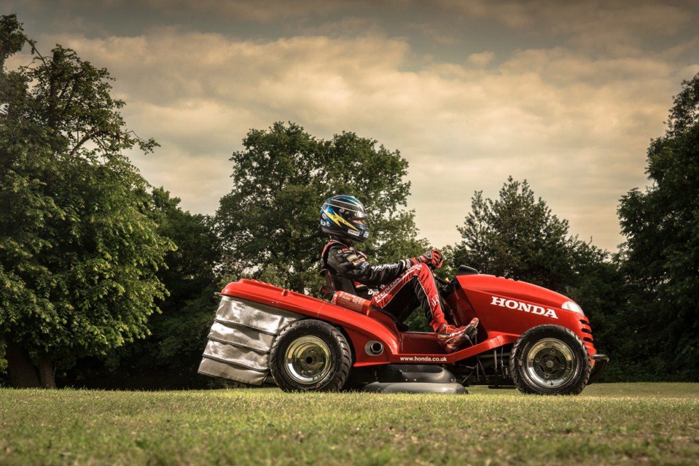 Honda 109bhp Mean Mower-2