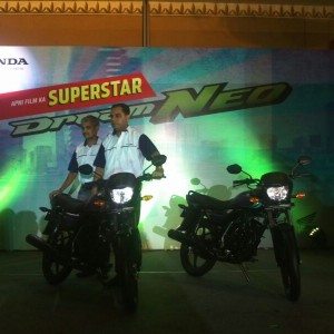 Honda Dream Neo launch price pics