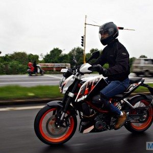 KTM  Duke India road test review