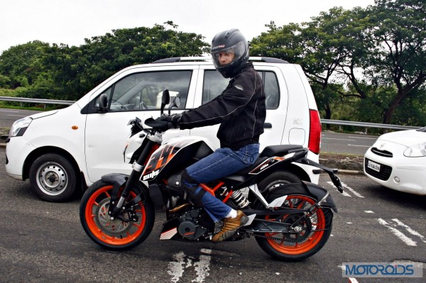 KTM 390 Duke India road test review (14)