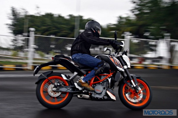 KTM 390 Duke India road test review (86)