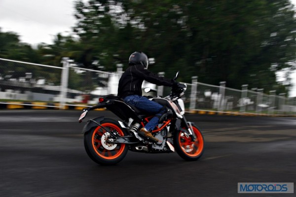 KTM 390 Duke India road test review (87)