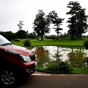 Mahindra Quanto Weekend Escape