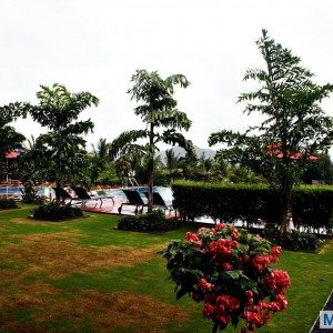 Mahindra Quanto Weekend Escape