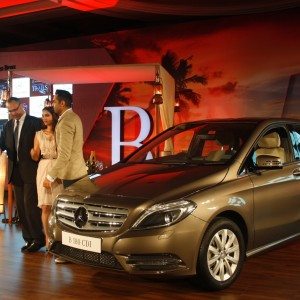 Mercedes B Class diesel B CDI pics price