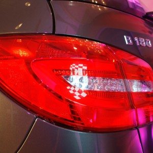 Mercedes B Class diesel B CDI pics price