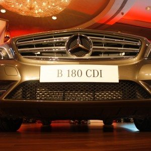 Mercedes B Class diesel B CDI pics price
