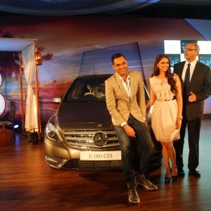Mercedes B Class diesel B CDI pics price
