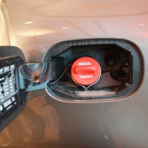 Mercedes B Class diesel B CDI pics price