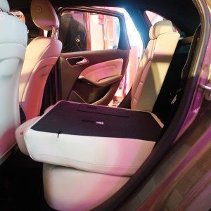 Mercedes B Class diesel B CDI pics price