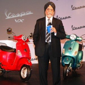 Vespa VX  price pics