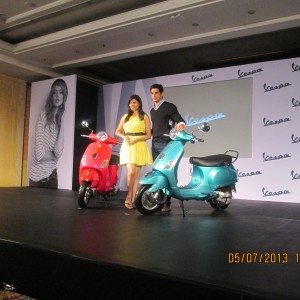 Vespa VX  price pics