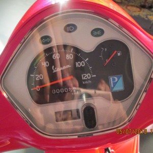 Vespa VX  price pics