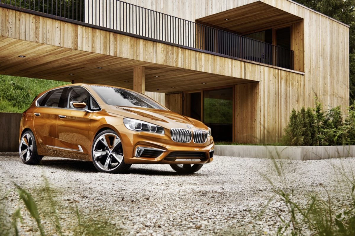 bmw concept active tourer outdoor pics