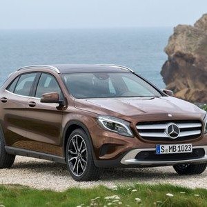 Mercedes GLA pics video