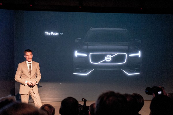 2015-Volvo-XC90-teaser-pic-1