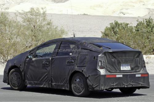 toyota prius pics
