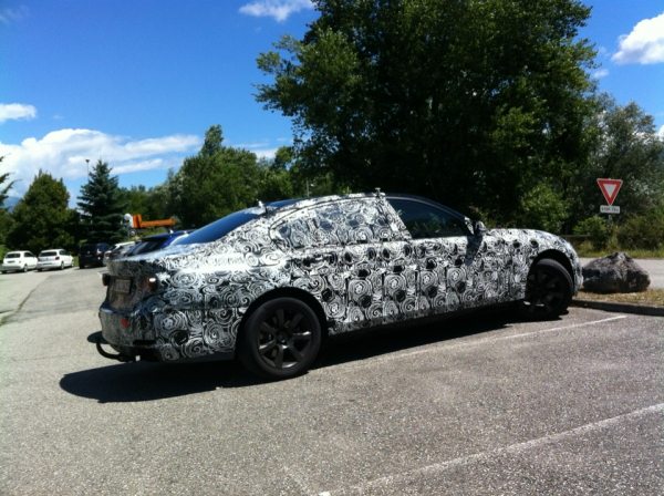 2016-bmw-7-series-next-generation-3