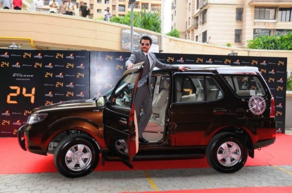 Ace Actor, Anil Kapoor with the Safari Storme Explorer Edition