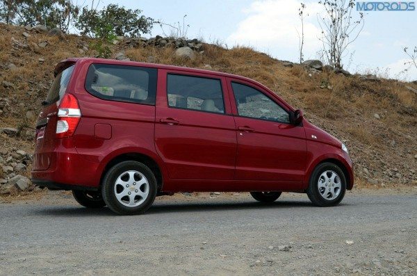 Chevrolet-Enjoy-Review-petrol-diesel  (15)