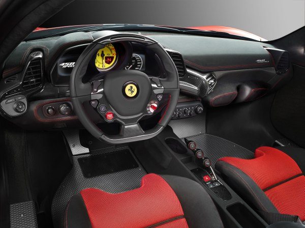 Ferrari 458Speciale_cruscotto_04_A4
