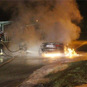 Jaguar F Type fire incident