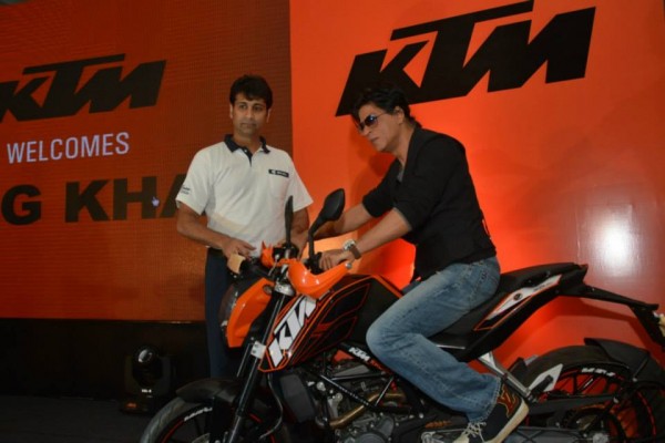 KTM-Shahrukh-Khan-Event-Pics (1)