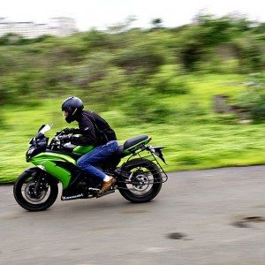 Kawasaki Ninja R review