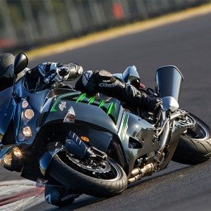 Kawasaki Ninja ZX R