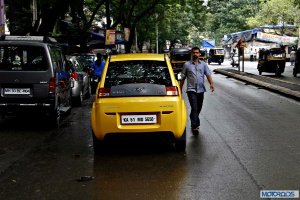 Mahindra Reva E2O India review (83)