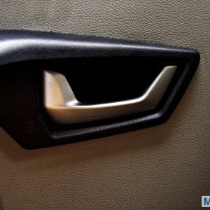 Mahindra verito Vibe India Review images