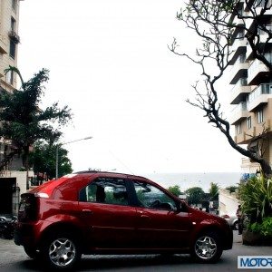 Mahindra verito Vibe India Review images