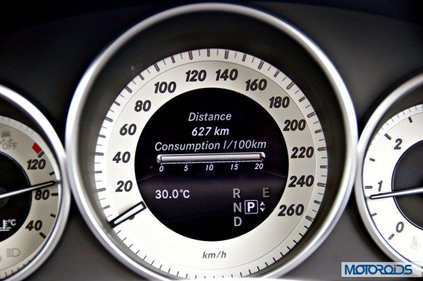 New 2013 Mercedes E 250 CDI India review (11)