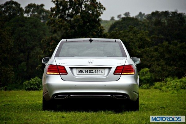 New 2013 Mercedes E 250 CDI India review (16)