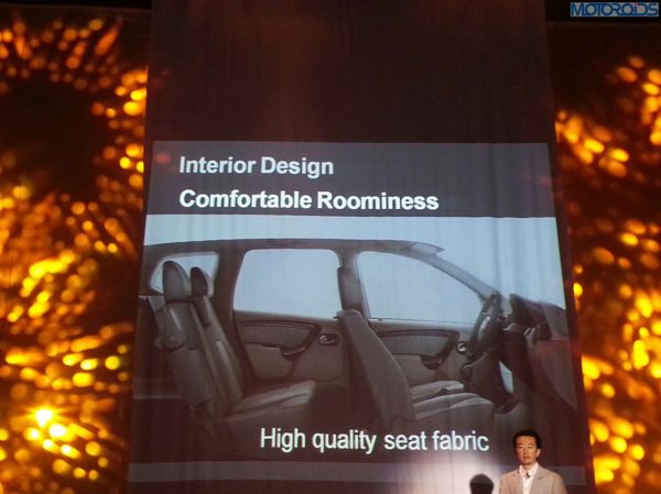 Nissan-Terrano-India-Launch-Pics-LIVE (9)