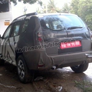 Nissan Terrano India pics launch