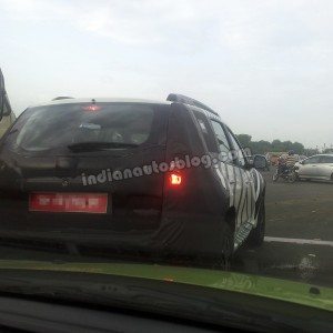 Nissan Terrano India pics launch