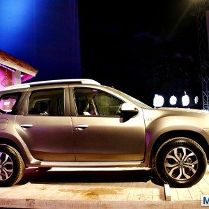 Nissan Terrano images India