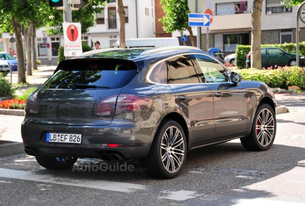 Porsche Macan pics 5